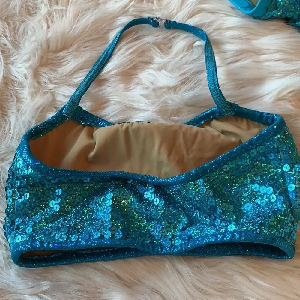 Absolutely gorgeous custom made solo costume Blue stunner Child Large